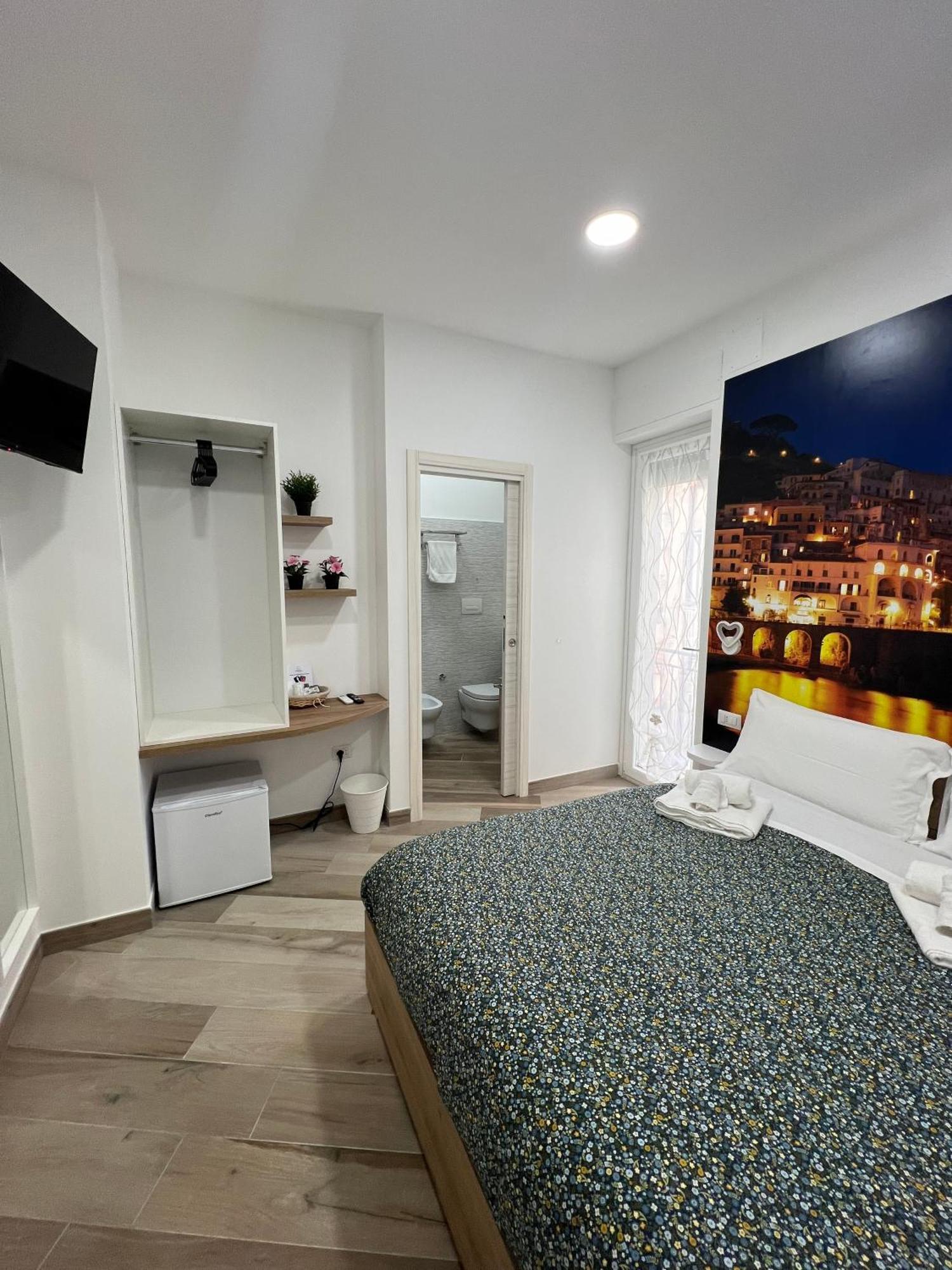 B&B Mare E Poesia Salerno Exterior photo